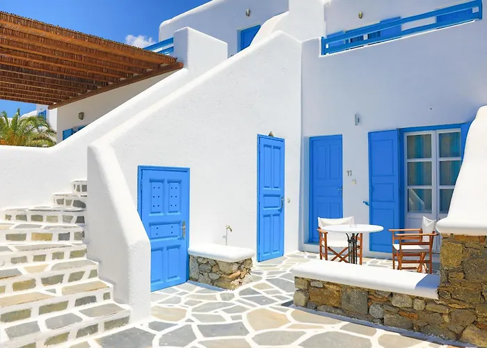 梅根诺斯公寓酒店