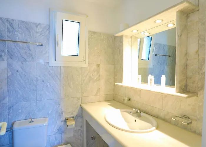 梅根诺斯公寓酒店