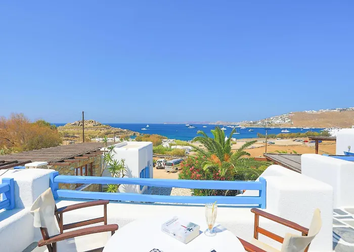 梅根诺斯公寓酒店