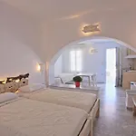 Maganos Aparthotel 4*