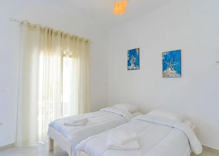 Maganos פאראגה